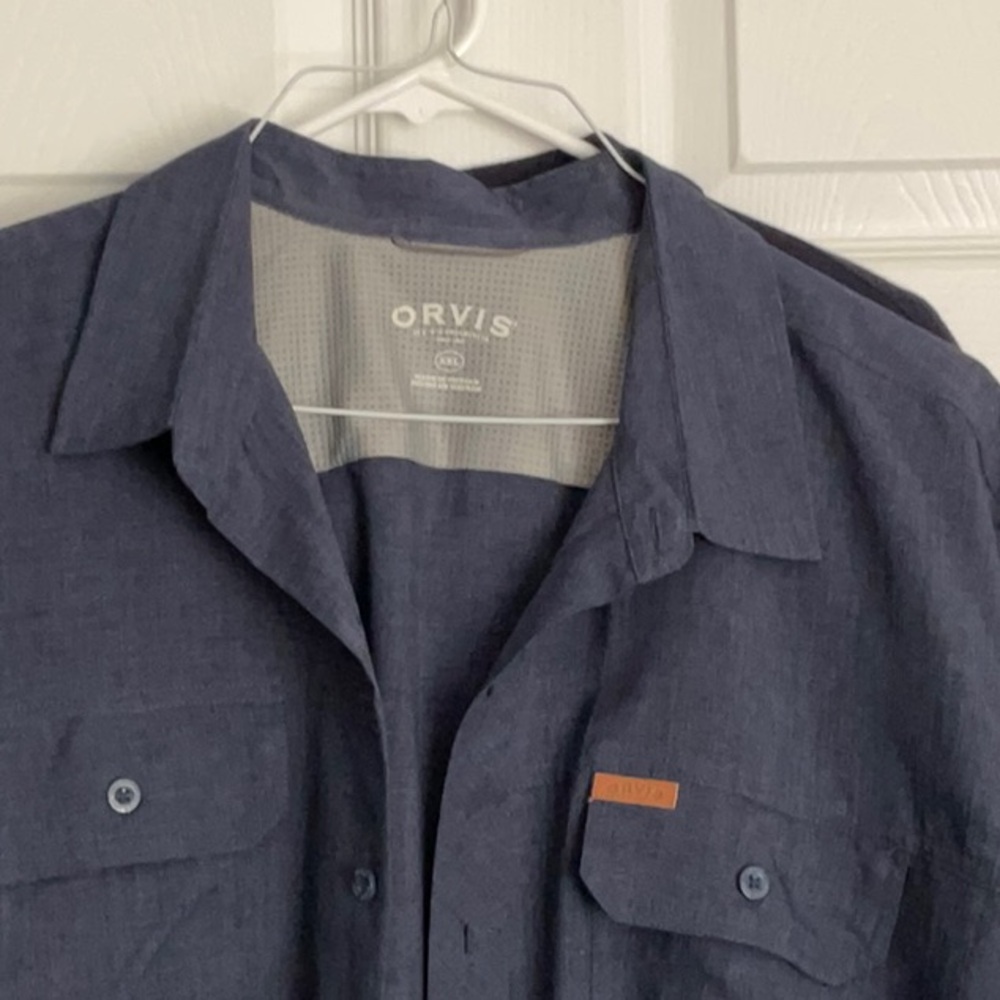 Casual short sleeve light weight shirt